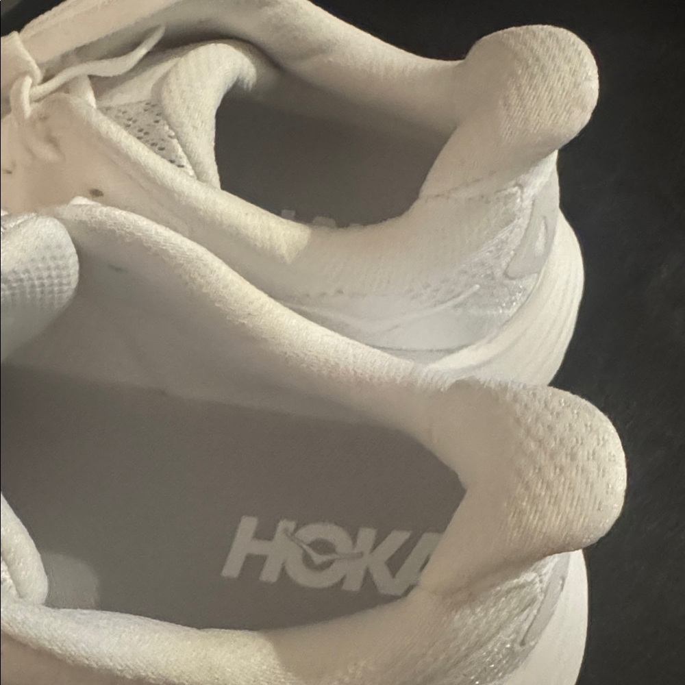 Hoka One One Clifton 10 sneakers NWOT-wide- - Picture 16 of 16